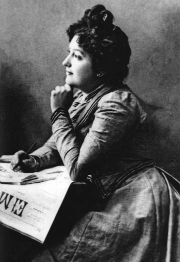 Carmen de Burgos also known as 'Colombine', circa 1901.