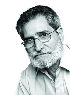 O escritor angolano Pepetela.