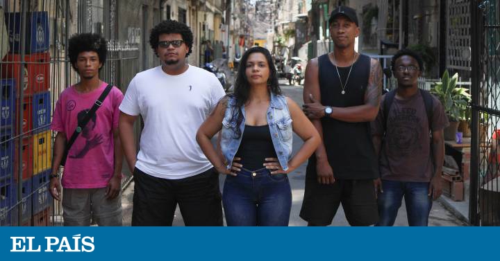 Ser jovem, negro e sobreviver ao gatilho fácil da polícia do Rio de Janeiro - EL PAÍS Brasil